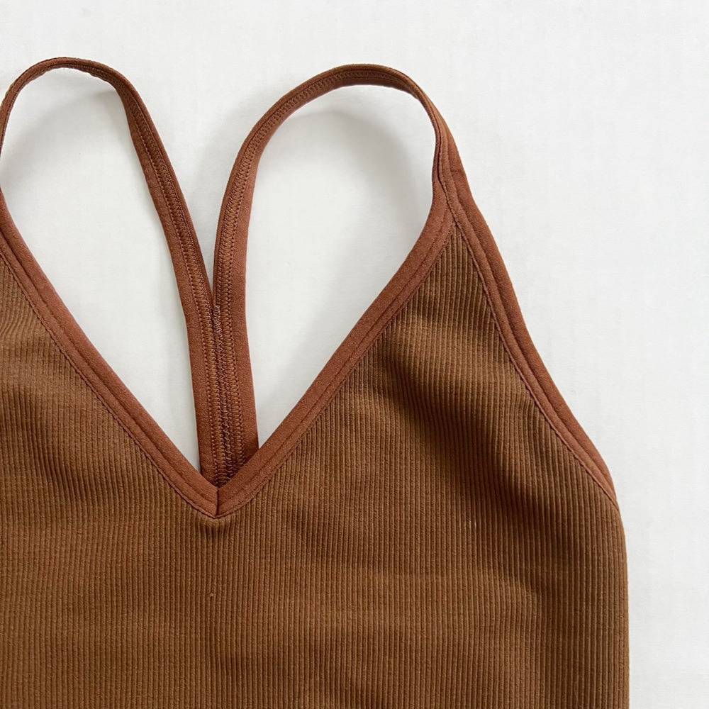 Set Active Racerback Ribbed Brown Crop Top - Picture 2 of 5